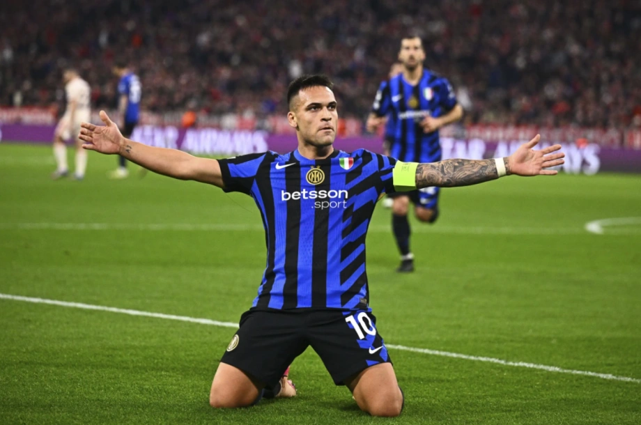 Nhận định của Martinez về Messi
